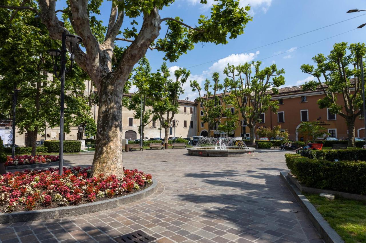 Lapiccolina Apartment Desenzano del Garda Ngoại thất bức ảnh